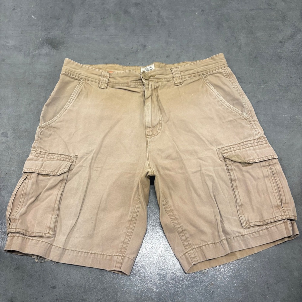 Vintage Y2K/2000s St Johns Bay Mens Khaki Cargo Shorts Size 36 Outdoor Hiking